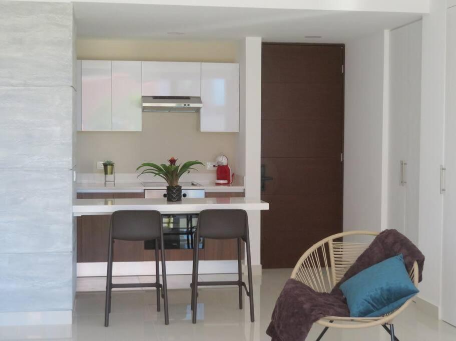 Elegant Apartment Well Located In The Hotel Zone Of Cancún Eksteriør bilde